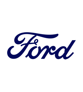 Gros plan professionnel sur des certificats et agréments encadrés accrochés au mur d'un atelier automobile, montrant clairement les logos AD Carrosserie, Ford et les agréments d'assurance. La photo doit capturer l'authenticité de ces documents officiels dans l'environnement réel du garage, transmettant confiance et légitimité, avec un éclairage naturel mettant en valeur les détails des certifications.